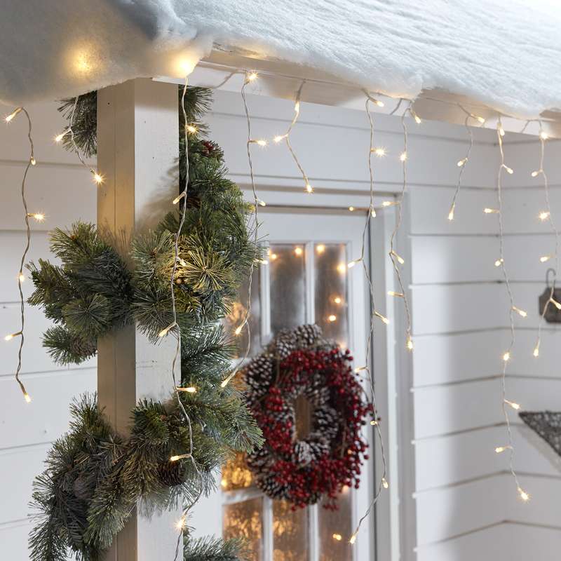 Snowing Icicle Lights with 480 LEDs Warm White