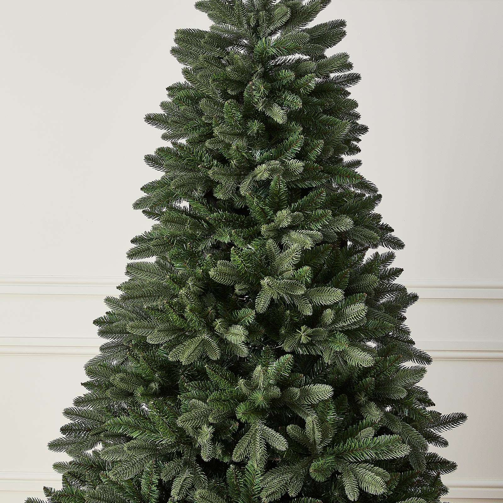 Michigan Fir 7ft Artificial Christmas Tree