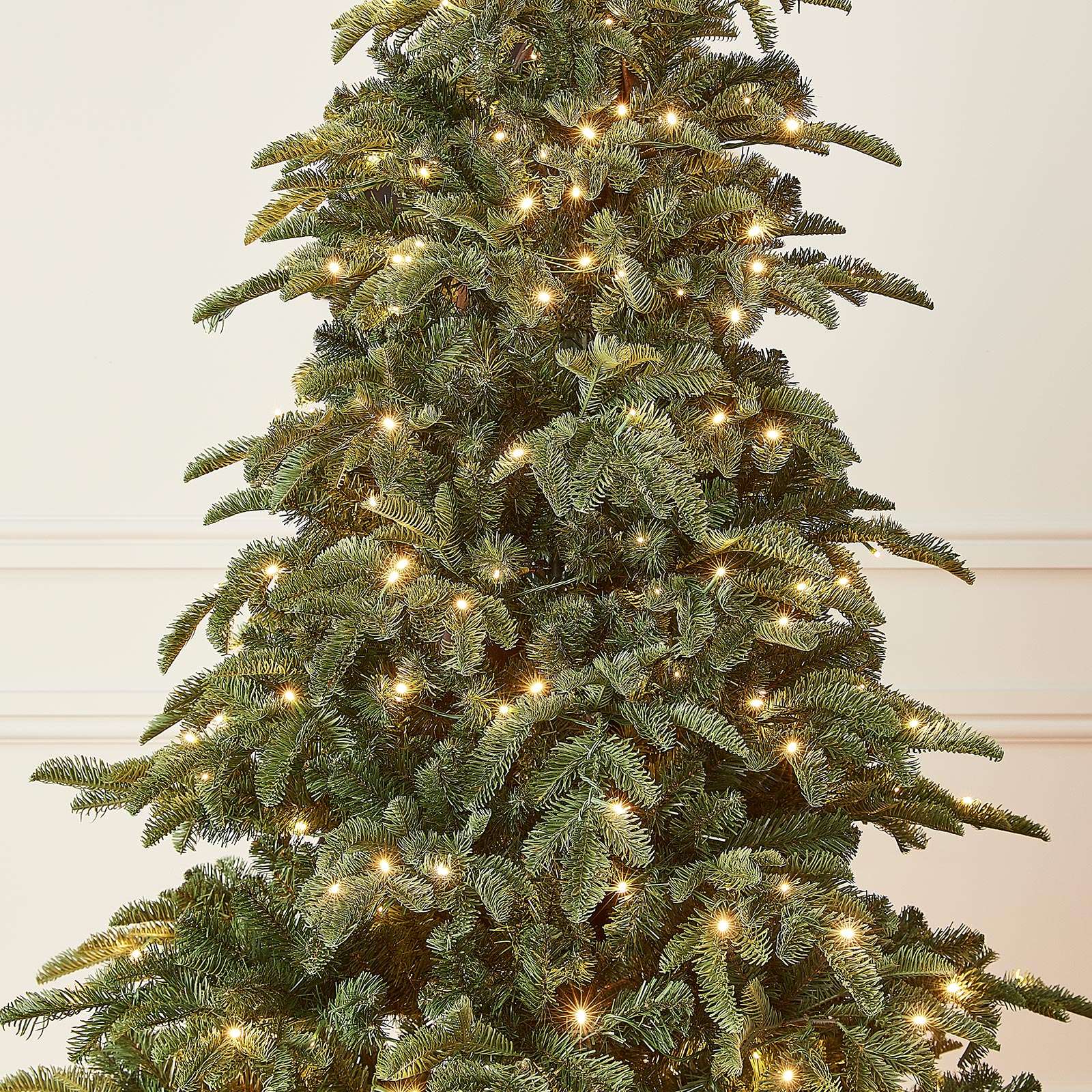 Noble Pine 6ft Pre-Lit Artificial Christmas Tree