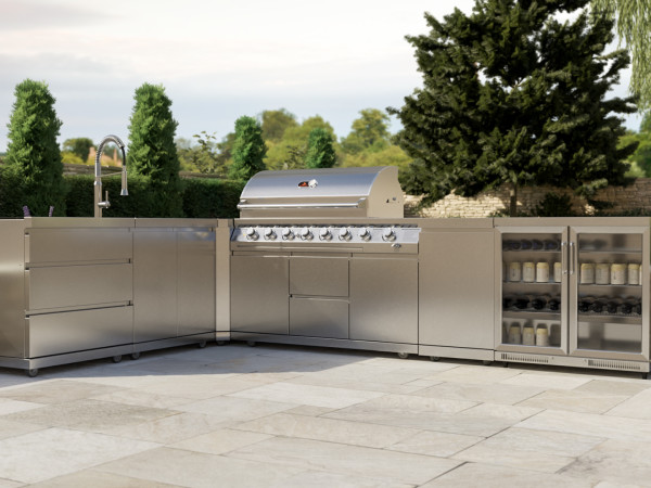 Whistler Grills - Stroud 6 Burner Pre-Built Outdoor Kitchen