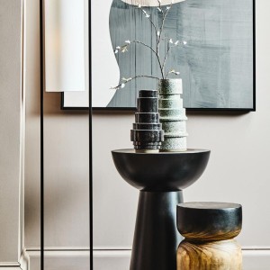 Ares Black Floor Lamp