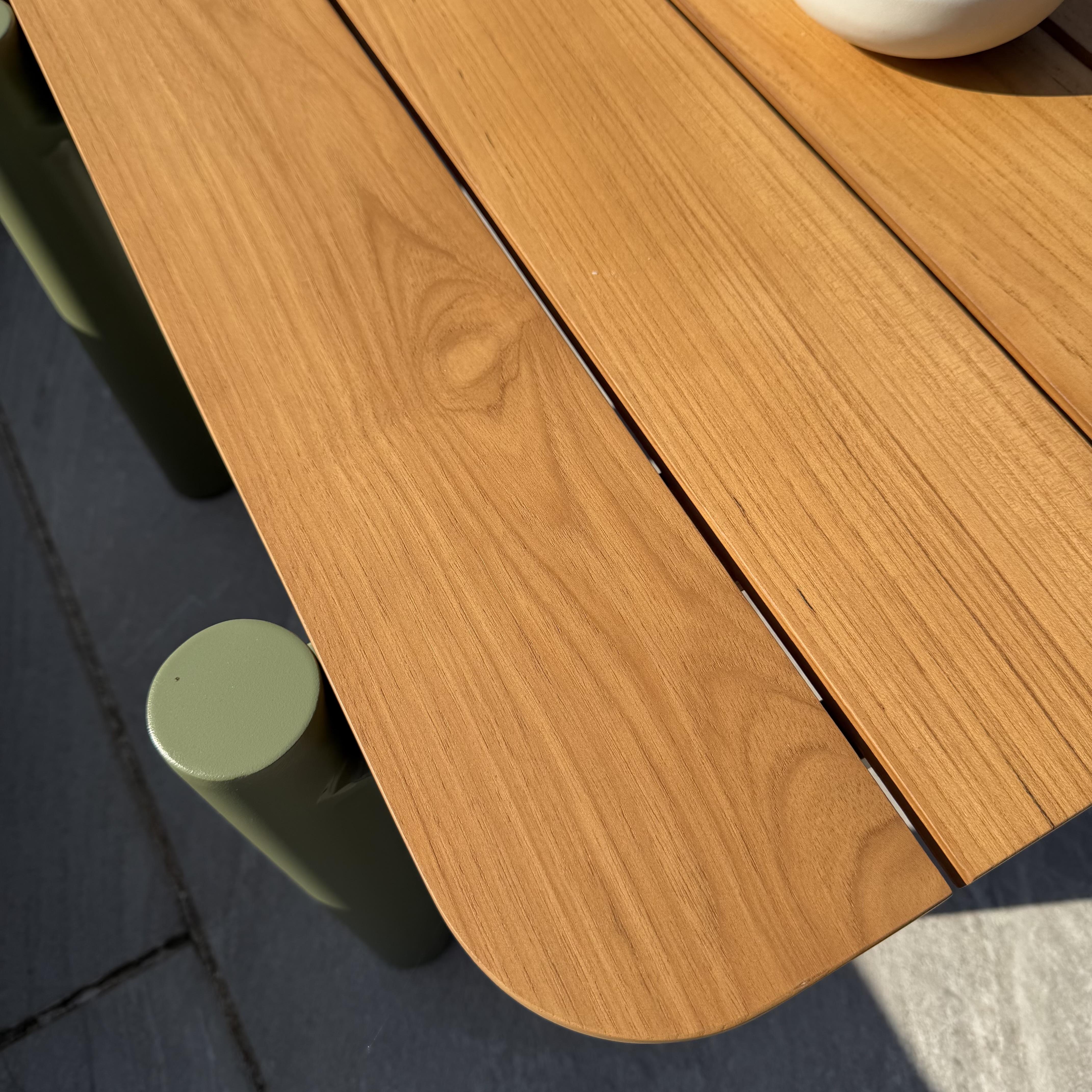 Nova - Ashley Chaise Sofa Lounging Set with Square Coffee Table - Green