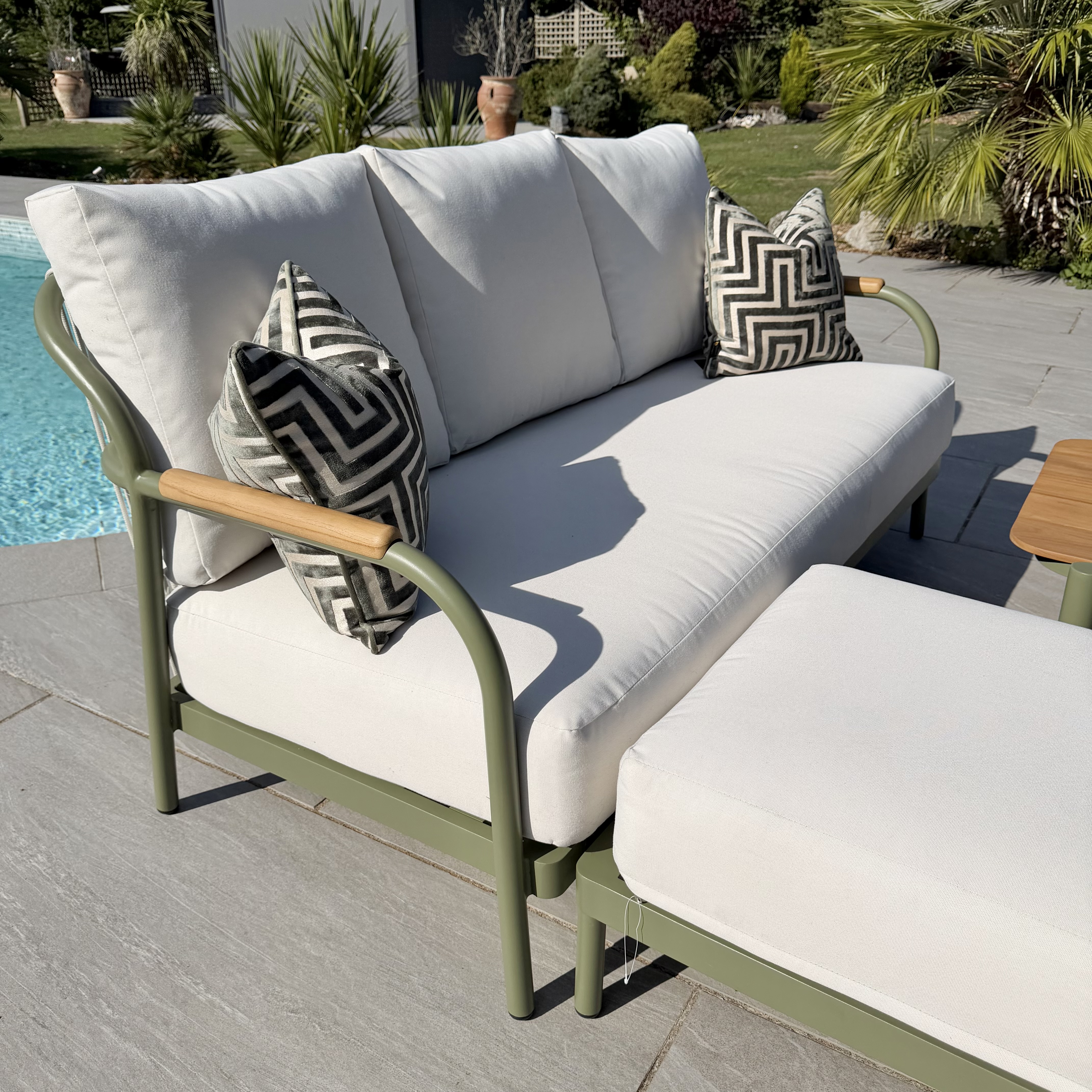 Nova - Ashley Chaise Sofa Lounging Set with Square Coffee Table - Green