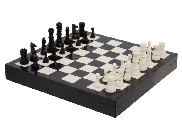 Beckford Games Black and White Chess Set