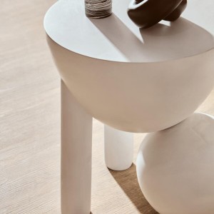 Caris Black Wood Small Knot Decor